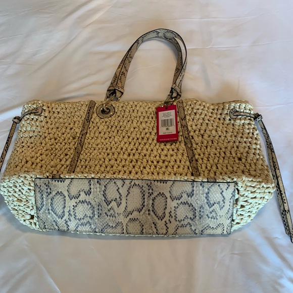 Vince Camuto Rafia Straw Large Bag (Tote) Shoulder Bag Faria Tote NWT - Picture 12 of 12